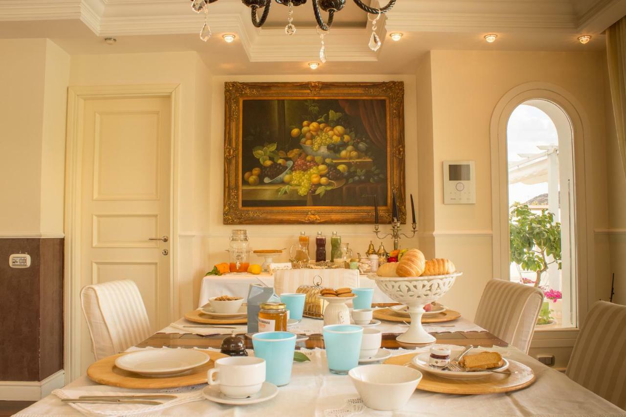 White House Luxury Hospitality 2*